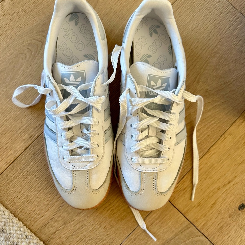 Women's samba 8